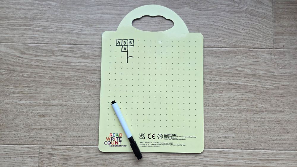 Boxes game on the Read Write Count bag whiteboard.