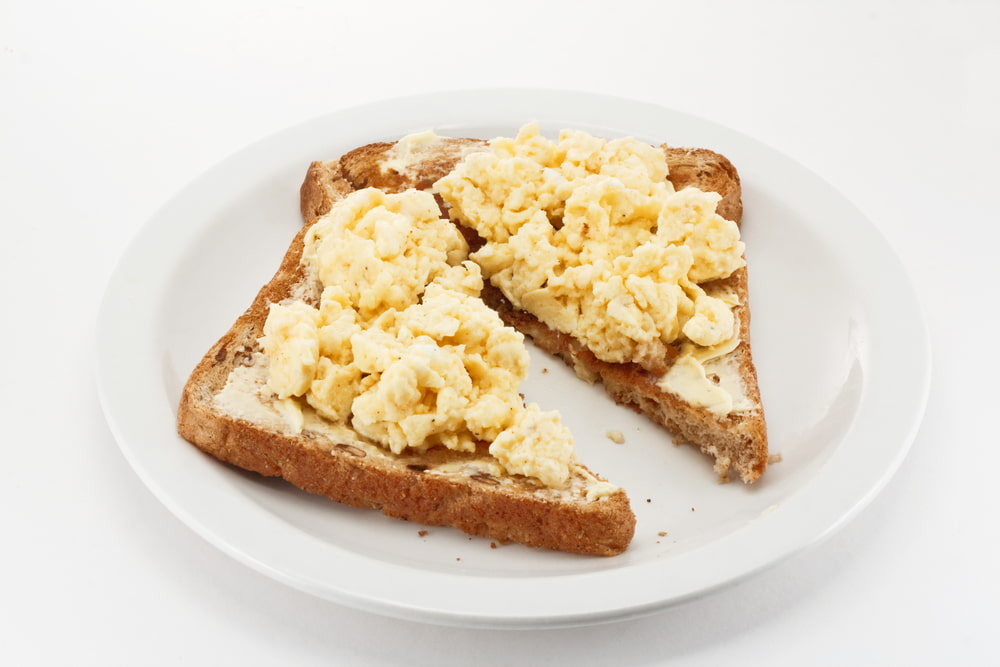 Photo of scrambled eggs on toast 