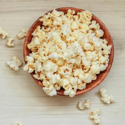 Photo of a bowl of spiced popcorn 